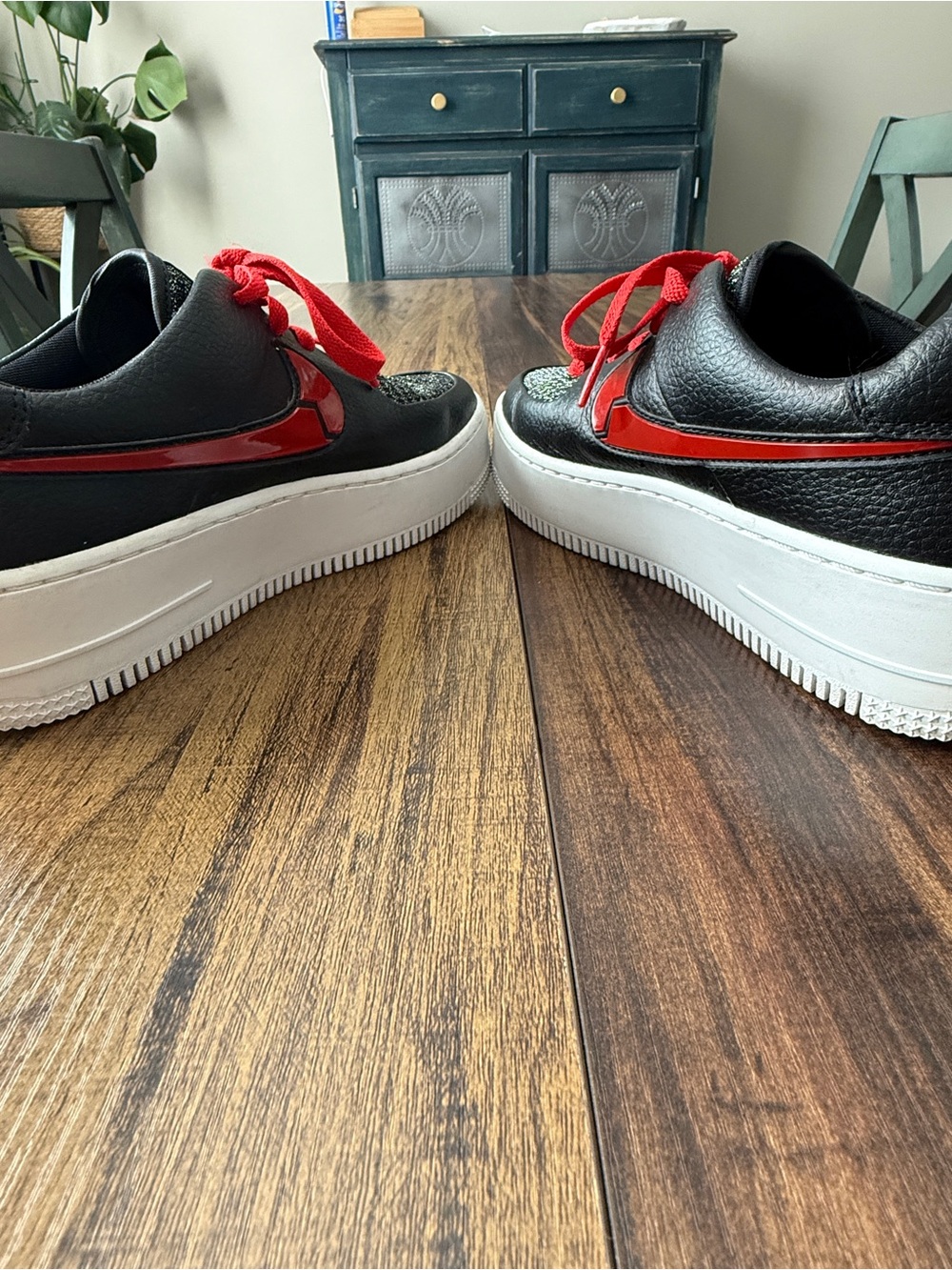 Nike Air Force 1 Sage Low Platform Sneakers Black Red Women’s Size 7 sample - Picture 8 of 10